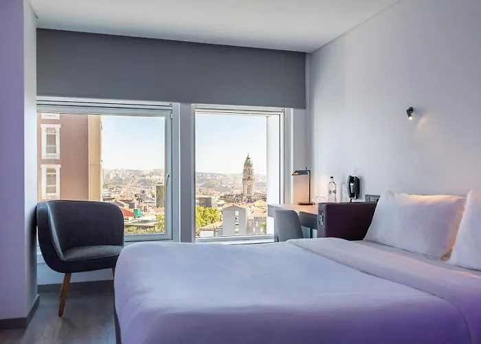 Yotel Porto